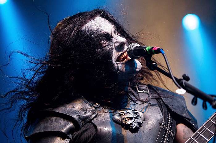 Abbath: ubriaco sul palco a New York, ecco il video con i momenti migliori!