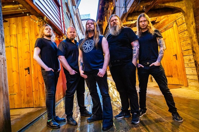 ENSLAVED: L’Ep ‘Caravan To The Outer Worlds’ in ottobre, on-line il video della title-track