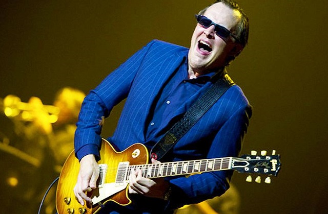 JOE BONAMASSA: il video di “Lookout Man!”