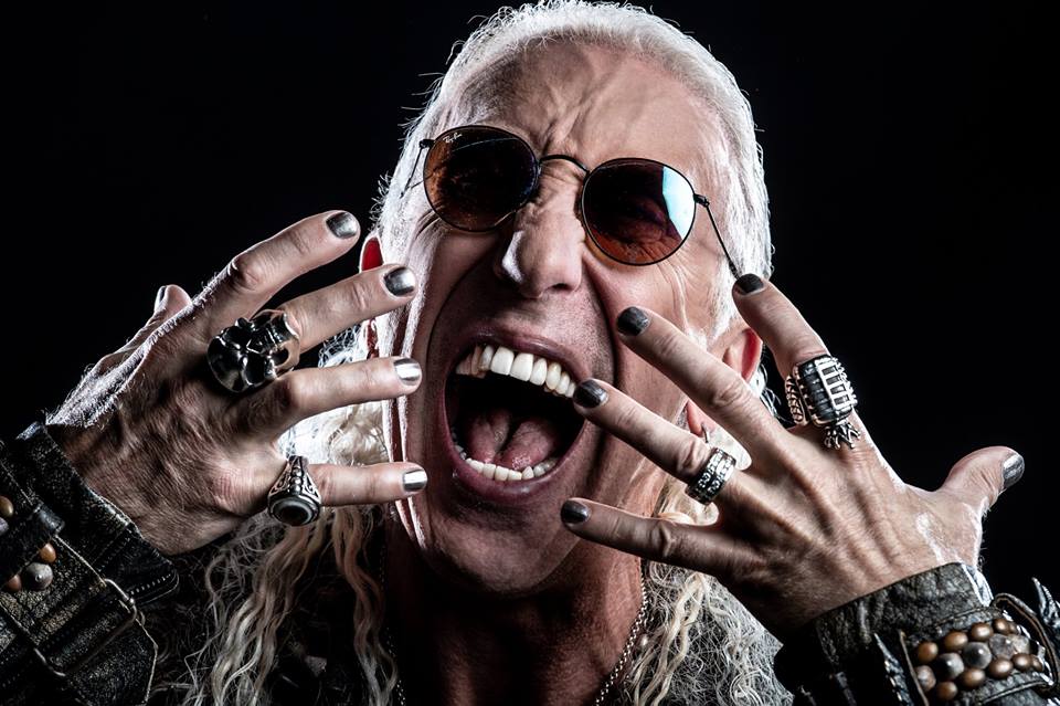 DEE SNIDER: procede il lavoro sul suo romanzo