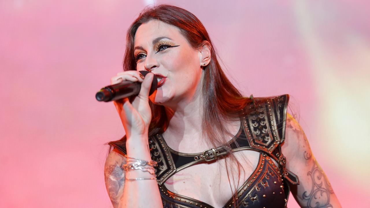 NIGHTWISH: lo studio video di ‘De Beelden Blijven’ di Floor Jansen