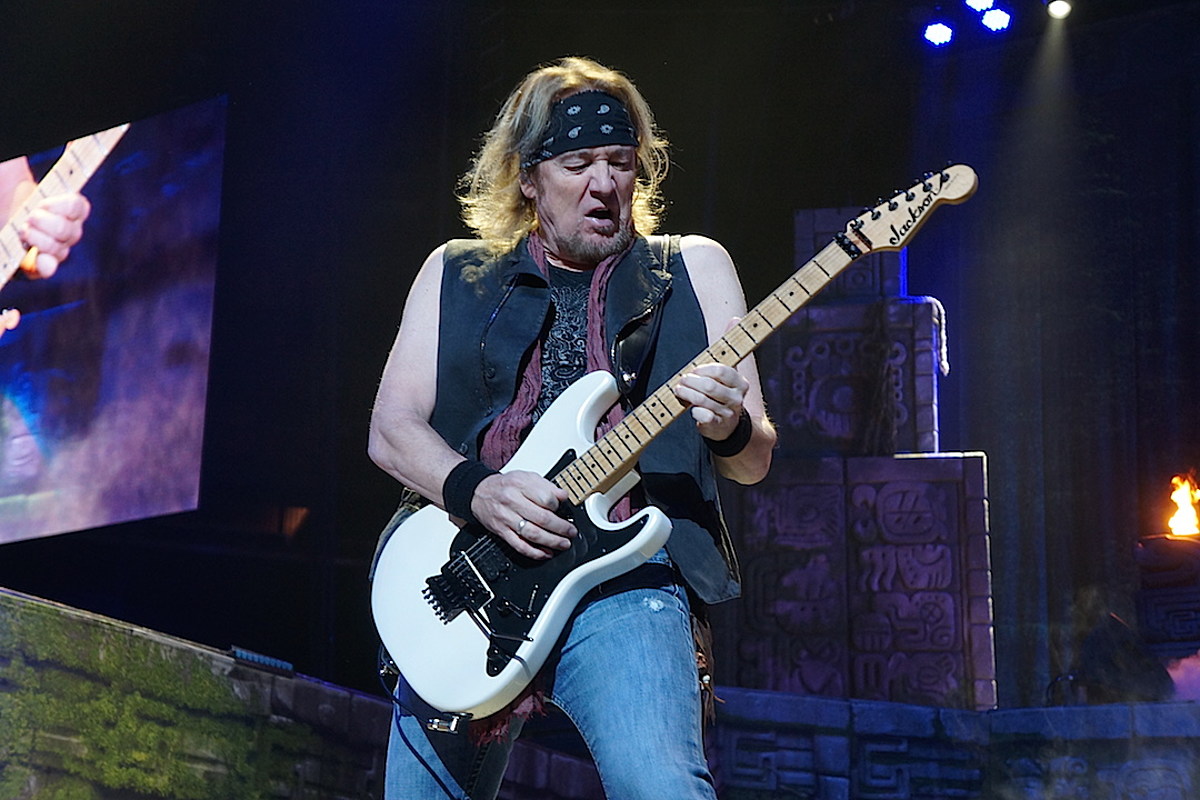 IRON MAIDEN: Adrian Smith e il suo nuovo progetto