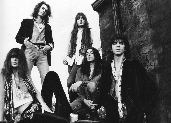 SMASHED GLADYS: il nuovo singolo ‘Go to Hell’ in streaming