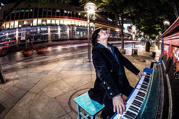 “The river gives”, il nuovo singolo di Bob Malone