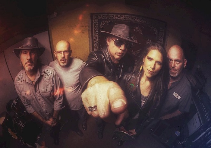 I MC ROADS debuttano con il singolo ‘Call It What You Want’