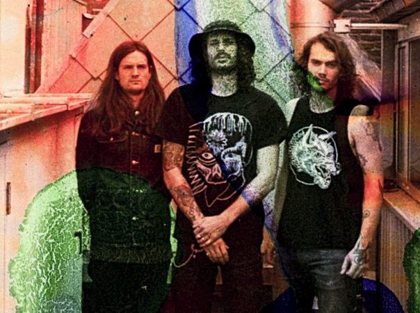 ALL THEM WITCHES: la data alla Santeria di Milano slitta al 2022