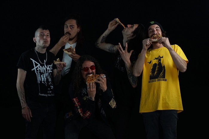 I CRISIX hanno annunciato il nuovo ‘The Pizza EP’, ecco tutti i dettagli