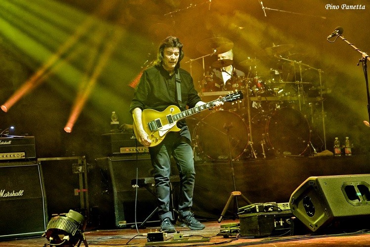 STEVE HACKETT sei date in Italia