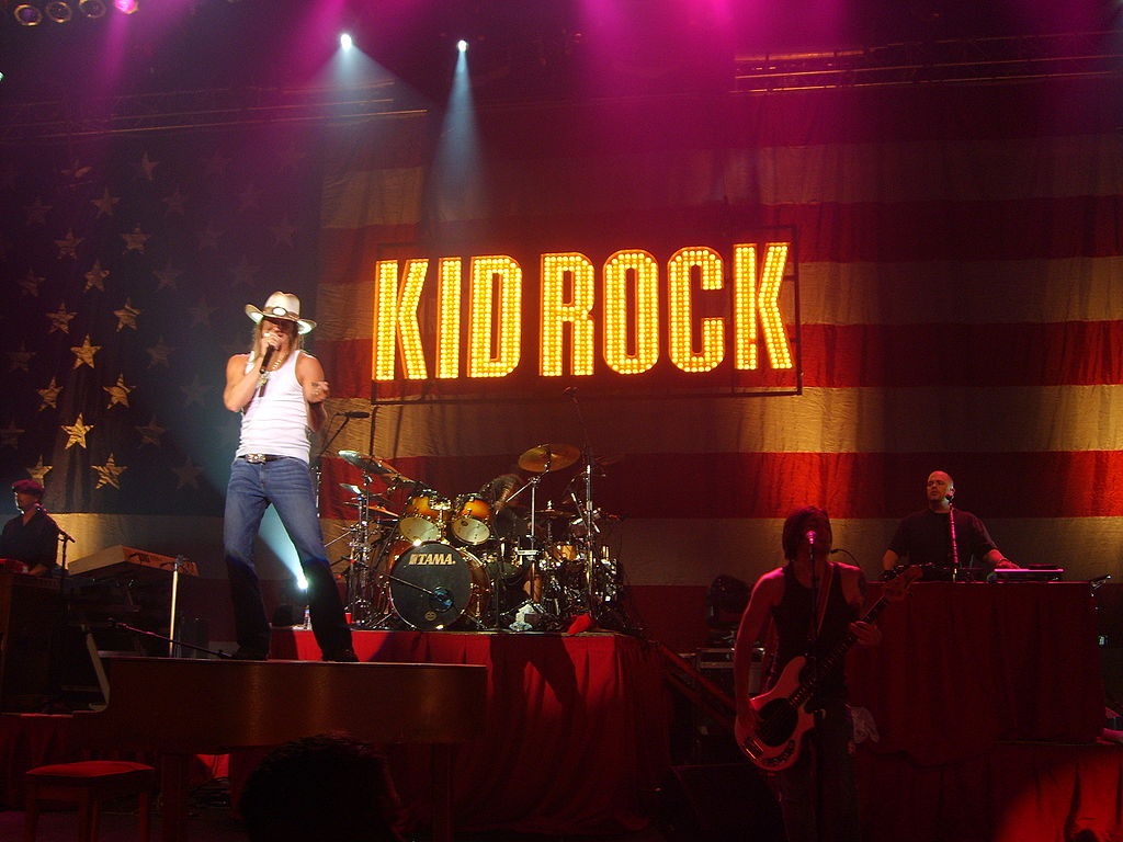 Annullato concerto di KID ROCK: i fan reagiscono malamente [video]