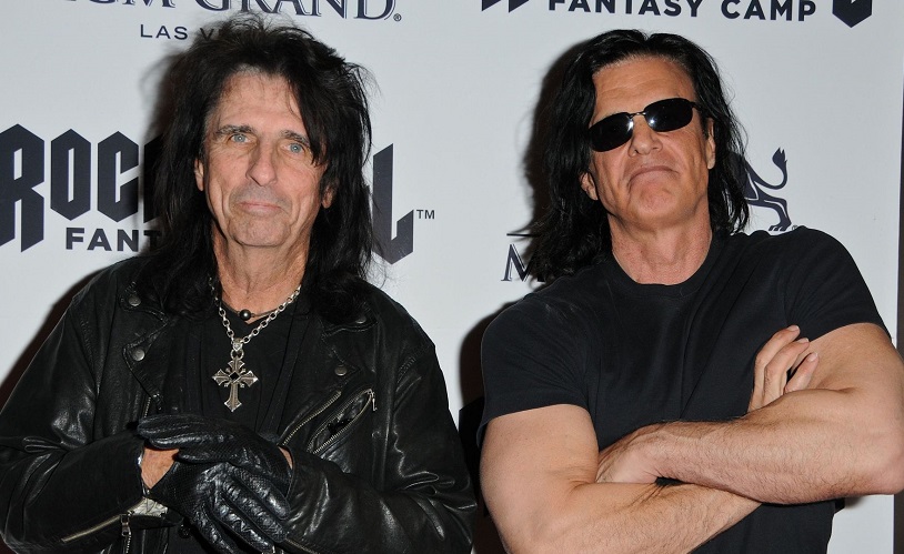 KANE ROBERTS rientra nella band di ALICE COOPER