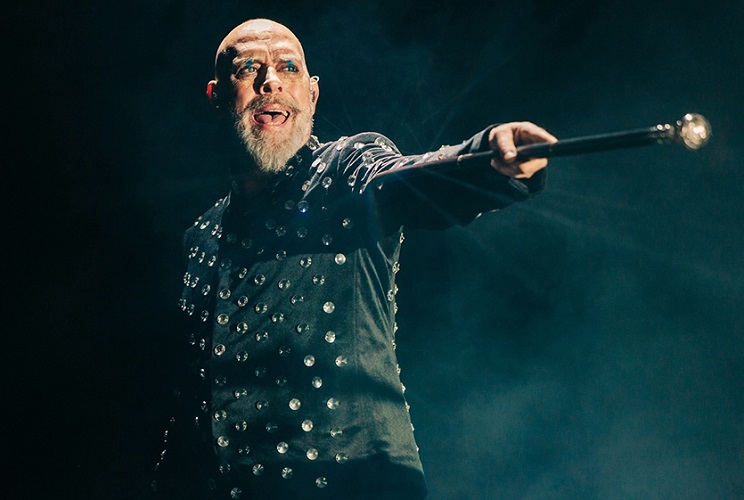 BAUHAUS: Peter Murphy in riabilitazione, si ferma il reunion tour