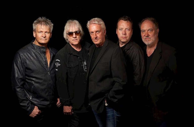 FM: guarda il videoclip della nuova ‘Just Walk Away’
